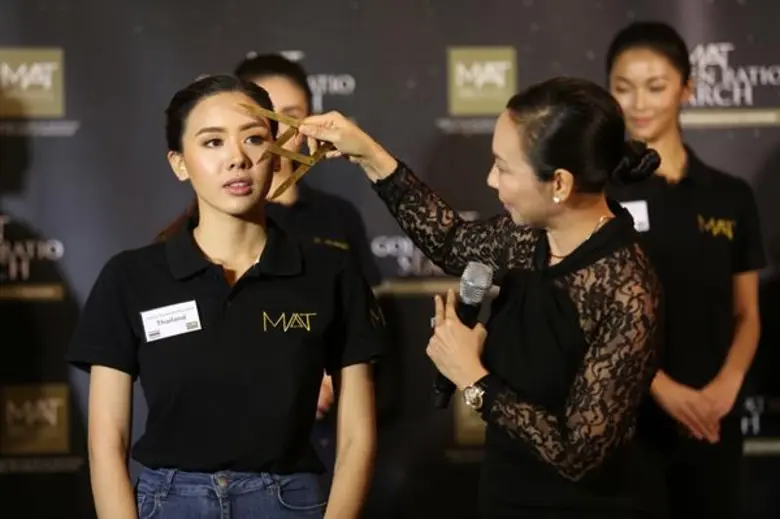 “เมิร์ซ เอสเธติกส์” ได้ตัวแทนสาวหน้าเป๊ะ โครงการ MAAT Golden Ratio Search “ตามล่าสาวแพรว ใบหน้าฉายแววสัดส่วนทองคำ” พร้อมประชันโฉมอีก 10 สาวงามทั่วเอเชีย