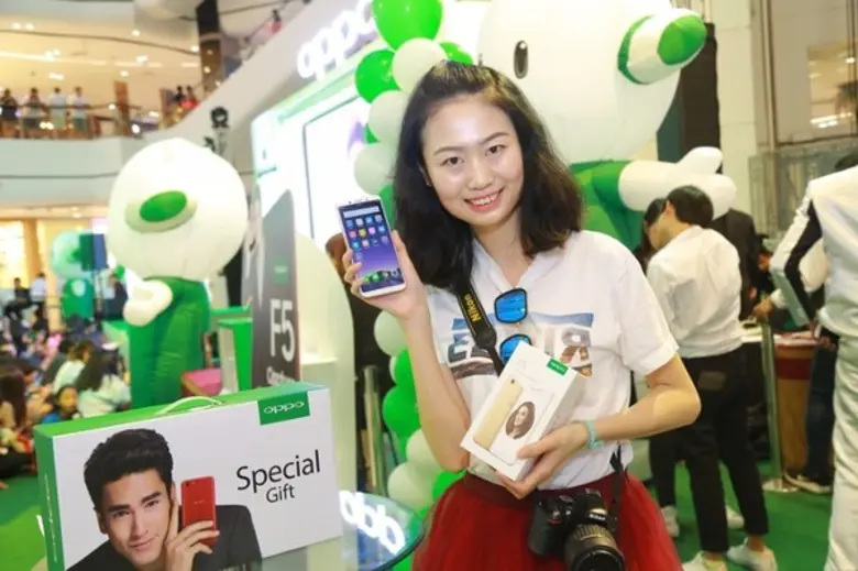 ร้อนแรงสุดๆ OPPO F5 สร้างประวัติการณ์เปิดขายวันแรก ด้วยยอดจำหน่ายเฉลี่ย 1 เครื่องต่อ 10 วินาที