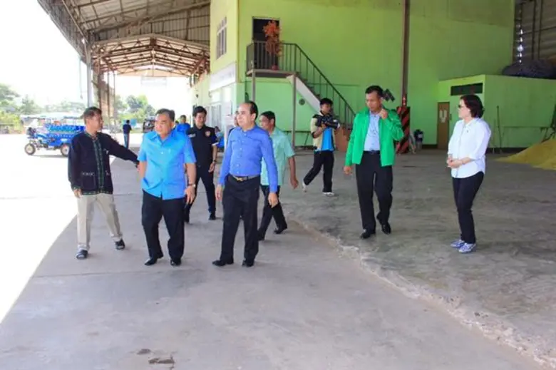 สหกรณ์ในจังหวัดนครพนมเข้าร่วมโครงการสินเชื่อเพื่อรวบรวมข้าวและสร้างมูลค่าเพิ่มฯ เริ่มเปิดจุดรับซื้อข้าวคึกคัก