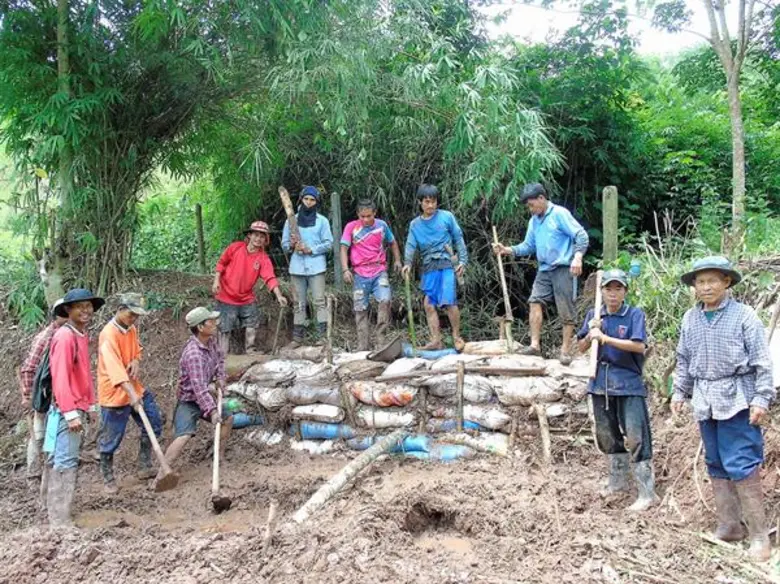 บ้านผาสุขต้นแบบการจัดการน้ำบนที่สูง แก้ปัญหาความขัดแย้ง ด้วยงานวิจัย โดย งานการนำผลงานวิจัยไปใช้ประโยชน์ สำนักงานกองทุนสนับสนุนการวิจัย (สกว.)