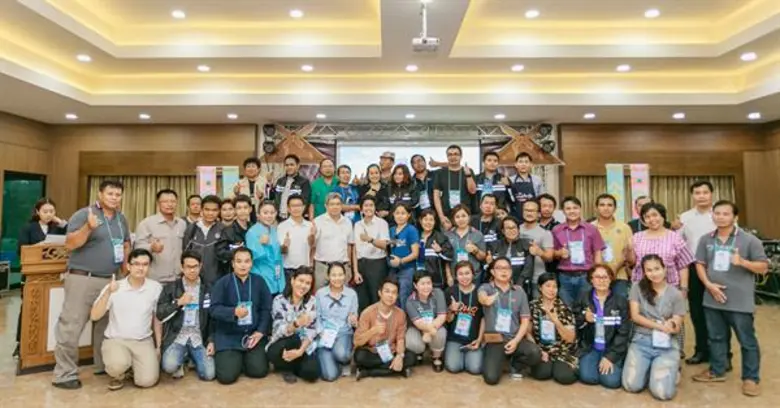 นายพีรทักษ์ อุตะเดช ผู้ช่วยกรรมการผู้จัดก...