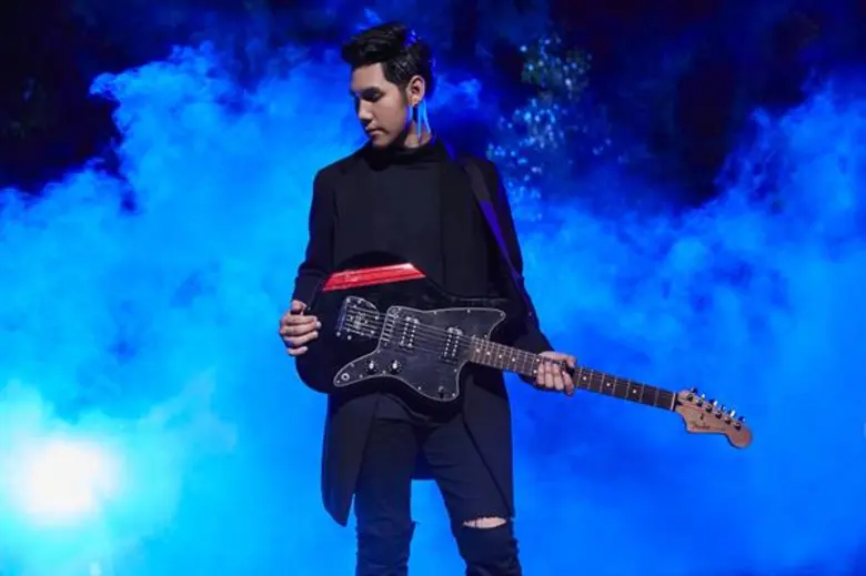 มิวซิกมูฟฯ ส่ง วงดนตรีหน้าใหม่ 'อินดิโก้’ ปล่อยเพลงซึ้ง 'ยังคง’ สไตล์อิเล็กทรอนิกส์ ป๊อบ – ร็อก