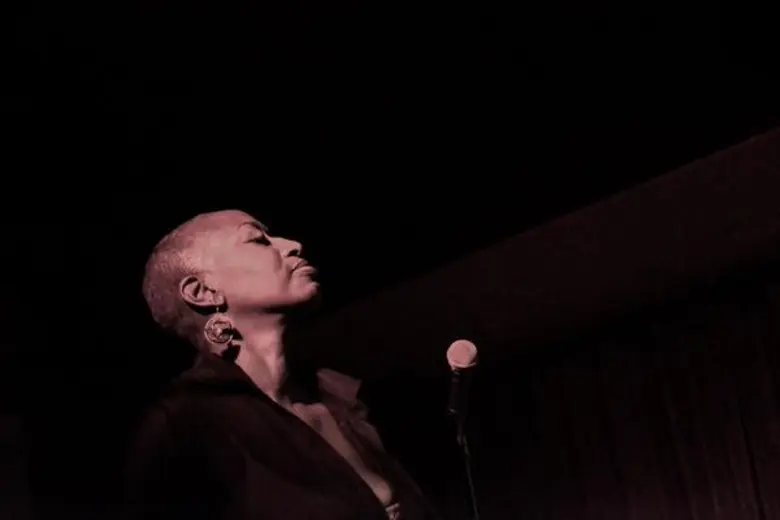 พบกับการกลับมาของ “เลสลี่ แฮริสัน” แจ๊สดีว่าจากนครนิวยอร์ก ที่จะมาขับกล่อมคุณที่เดอะ ลิฟวิ่ง รูม