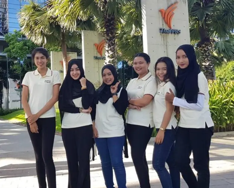 นิเทศฯ มรภ.สงขลา ทำหนังสั้นตีแผ่เรื่องจริงชายแดนใต้ “คำถามที่ไม่มีคำตอบ” คว้ารางวัลส่งเสริมสิทธิมนุษยชน