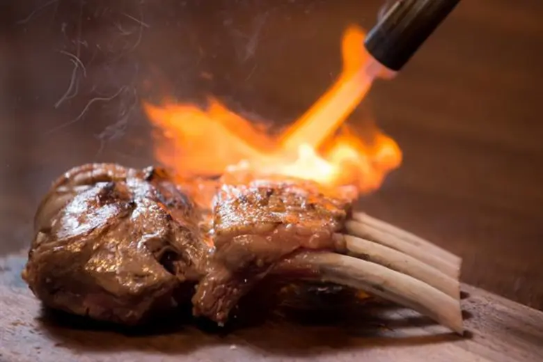 ห้องอาหารบราสเซอรี ยูโรป้า ณ โรงแรมสยามเค...