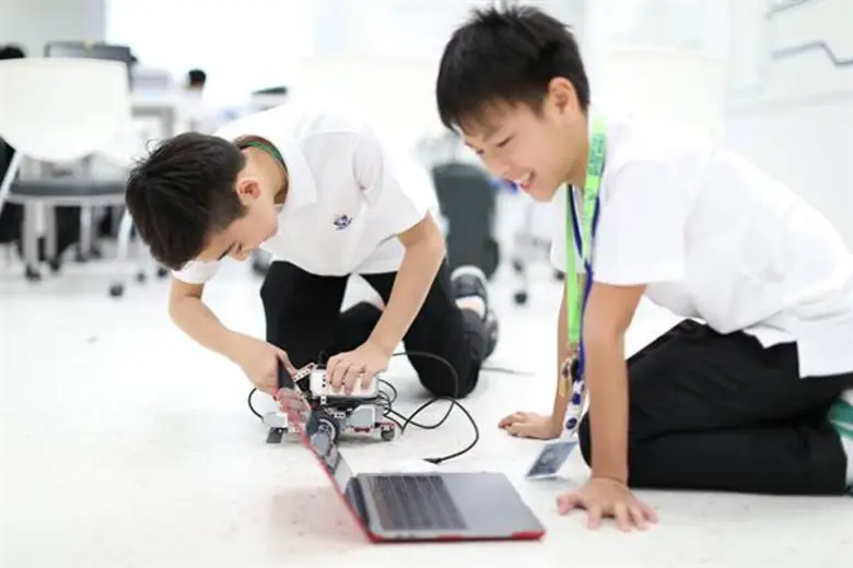 เด็กไทยไม่ธรรมดา!!! เปิด 7 ว้าวโรงเรียนสาธิตนานาชาติ พระจอมเกล้าที่คุณไม่เคยรู้