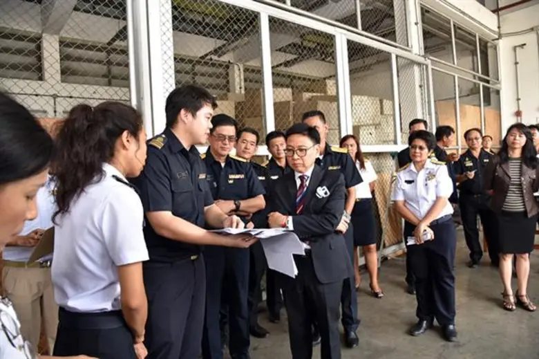 กรมศุลกากร แถลงข่าวจับกุมบุหรี่ปลอม จำนวนกว่า 36 ล้านมวน มูลค่าความเสียหายทางเศรษฐกิจ 300 ล้านบาท