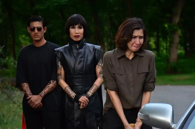 เปิดฉากเข้มข้นส่งท้ายปีกันถึงหน้าจอ กับละ...