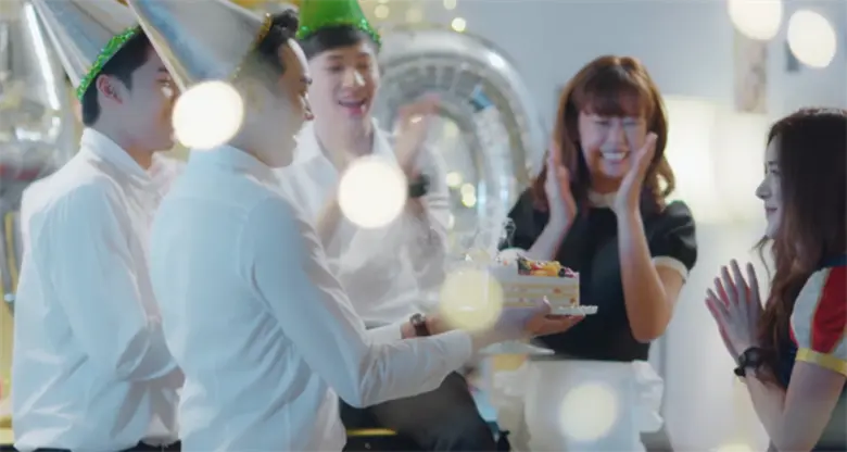 ปาร์ตี้วันเกิดของ ""พัดลม"" (ปันปัน-สุทัต...