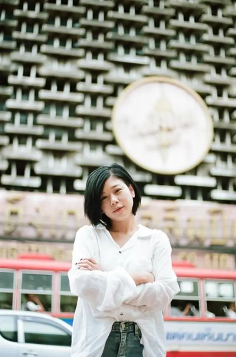 เป็นสาวร่าเริงและยิ้มสดใสเกินใคร สำหรับคุ...