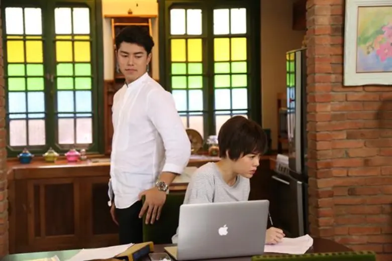 ทีวีไกด์: เรื่องย่อตอนละคร “รักกันพัลวัน” ออกอากาศวันศุกร์ที่ 17 - วันอาทิตย์ที่ 19 พฤศจิกายน 2560 (ศุกร์ เวลา 20.00 น./ เสาร์-อาทิตย์ เวลา 20.15 น. ช่อง 33)