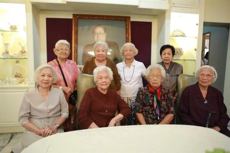 ครบรอบ 90 ปี (14 พ.ย.60) เนื่องในวันคล้าย...