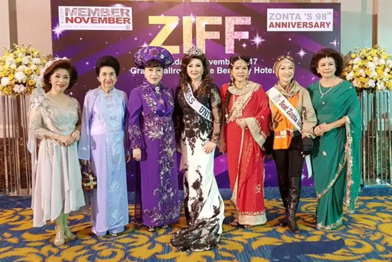 เมื่อเร็วๆนี้ ดร.ฉวิวรรณ ปูรานิธี (ที่สาม...