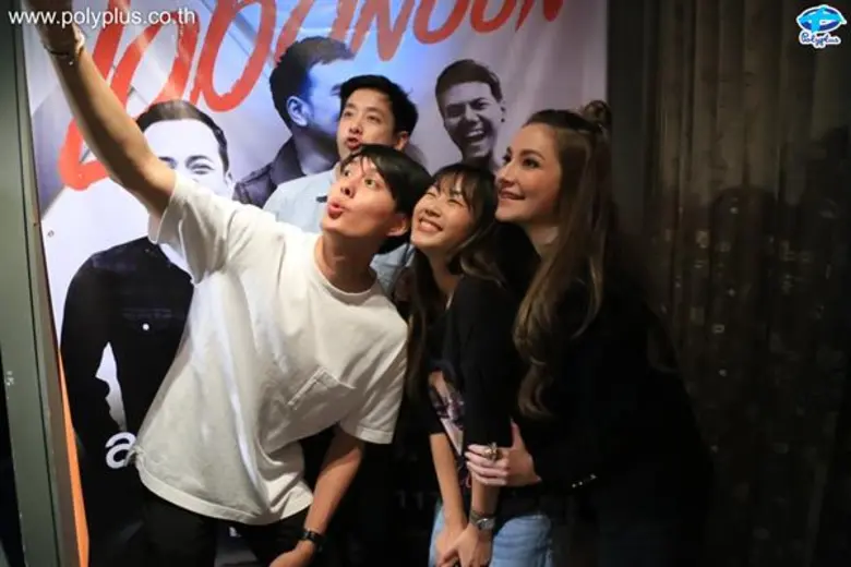 “โดม,มาร์กี้,ป๊อก,เป๋า” ร้องเต้นจัดเต็ม ฉลองปิดกล้อง “บ่วงรักซาตาน”