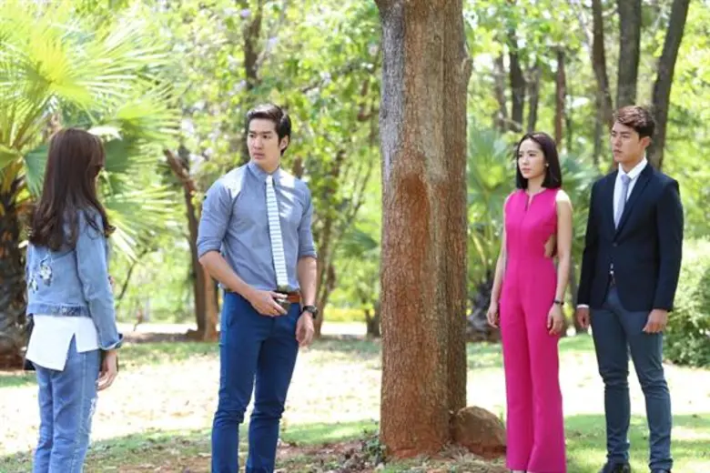 ทีวีไกด์: เรื่องย่อตอนละคร “รักกันพัลวัน” ออกอากาศวันศุกร์ที่ 24 - วันอาทิตย์ที่ 26 พฤศจิกายน 2560 (ศุกร์ เวลา 20.00 น./ เสาร์-อาทิตย์ เวลา 20.15 น. ช่อง 33)