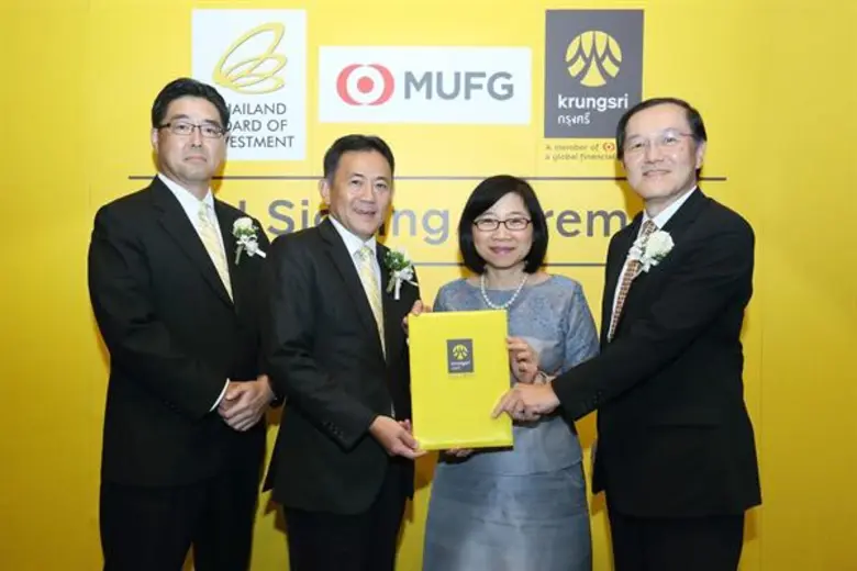 นายโนริอากิ โกโตะ (ที่ 2 จากซ้าย) กรรมการ...