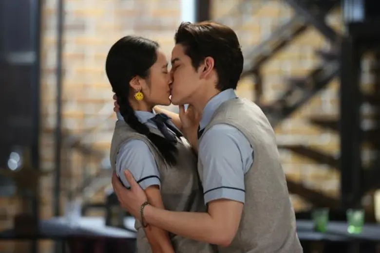 กระโดดมาเล่นซีรีส์เรื่องแรกในชีวิตก็ทำเอา...