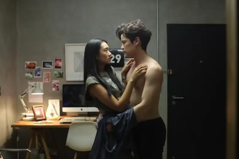 “ออกแบบ” ใจเต้นแรง จูบจริงครั้งแรก “เต๋า” ใน “Dark Fairy Tale ยัยตัวร้ายกับนายซาตาน”