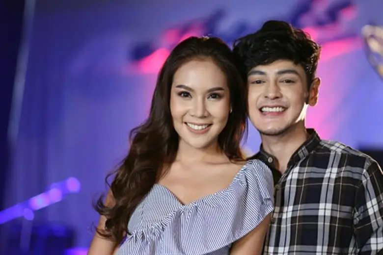 "บอลลูน เสียงทอง"ใจถึงเลิฟซีนสวีท"ต้อม นิรันดร์"พระเอกลิเกคณะดัง