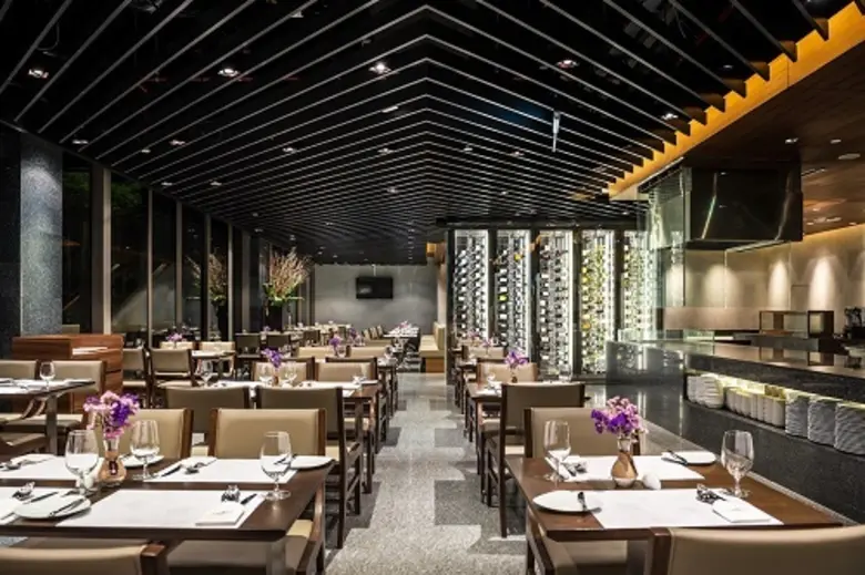 Amara Bangkok today unveils 2017 festive ...