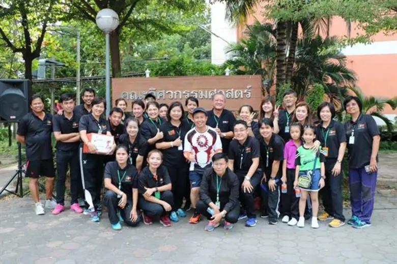 พระจอมเกล้าลาดกระบัง จัดวิ่ง เพื่อโครงการก้าวคนละก้าว สังคมไทยงดงาม เข้มแข็ง เพราะคนไทยรวมพลังช่วยกัน