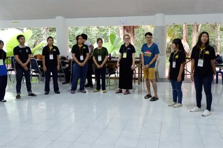 นศ. ม.อ. ตรัง ร่วมโครงการค่ายพัฒนาภาวะผู้นำเยาวชน (GLOW-BROWS Camp)