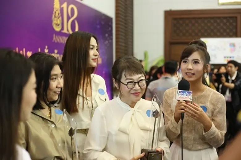 “แพนเค้ก” นำทีมร่วมงาน “NACC Awards 2017” บันเทิงไทย ต้านโกง&ไม่เอาคอรัปชั่น