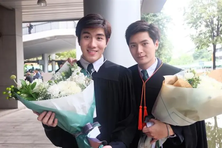 ขอแสดงความยินดีกับ 2 นักแสดงหนุ่มฮอตจาก "...
