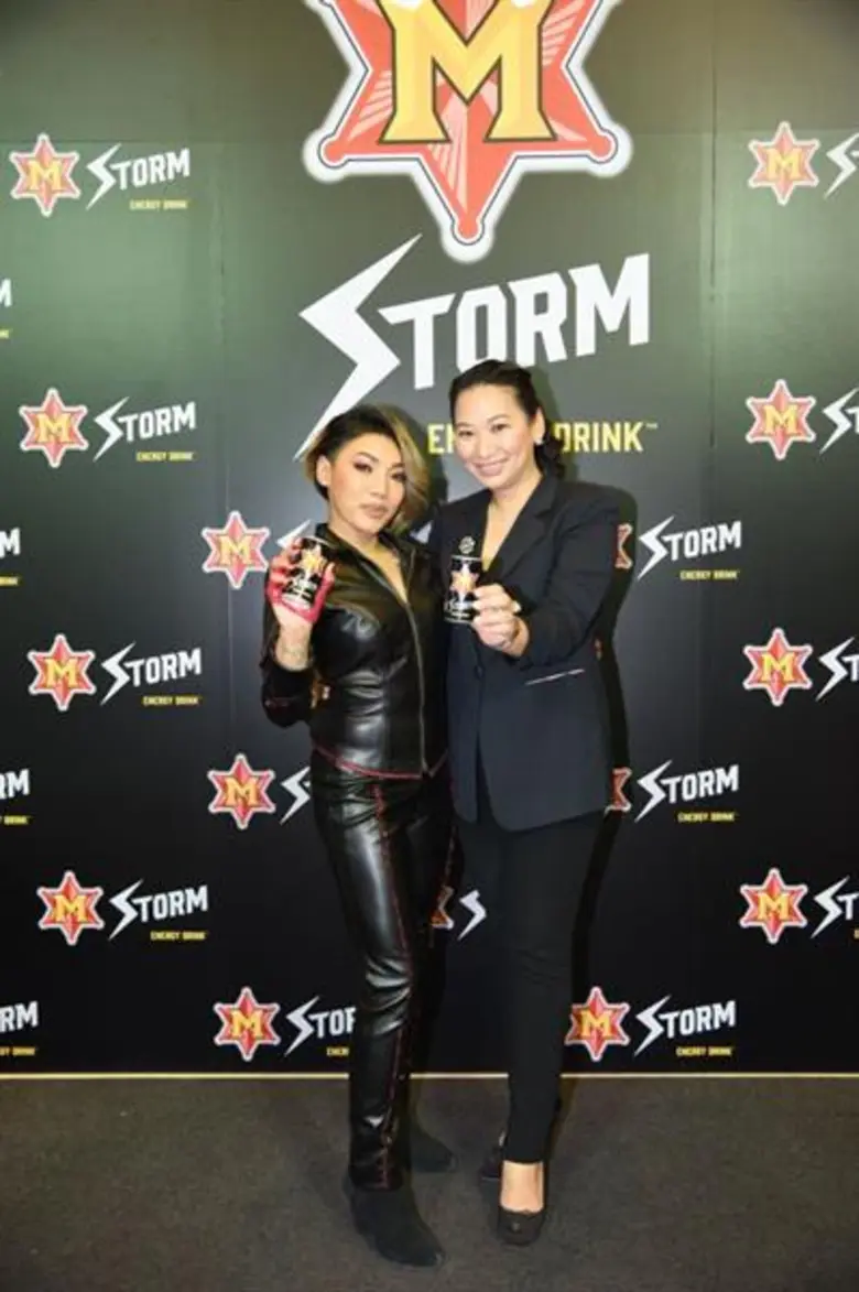 “ดา เอ็นโดรฟิน” ดีด! พลังมันส์สนั่นเวที สร้างปรากฏการณ์ Storm ปลุกพลังสายฟ้าในตัว