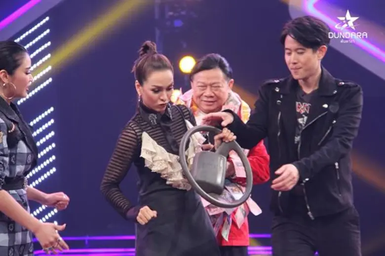 8 สิ่ง ที่คุณต้องห้ามพลาด กับรายการ ดันดารา Gold รูปแบบใหม่!!