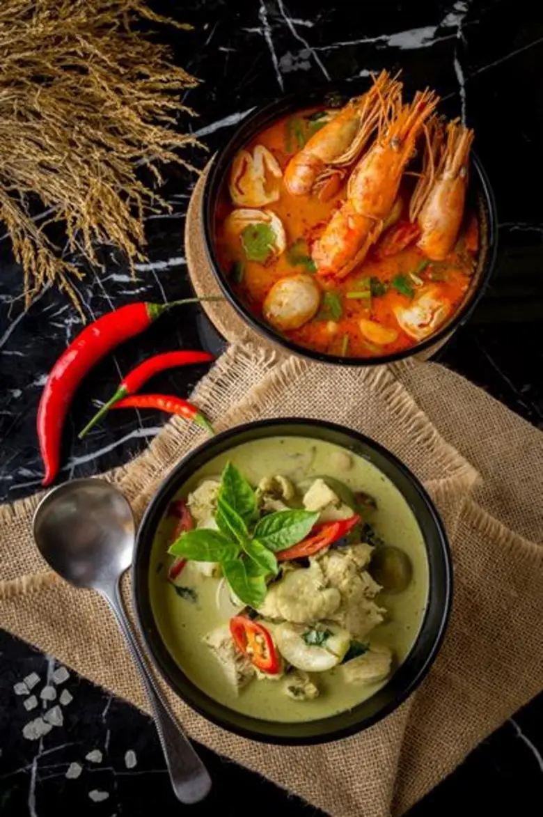 'ตำมั่ว' ร้านอาหารอีสานรสชาติต้นตำรับกว่า...