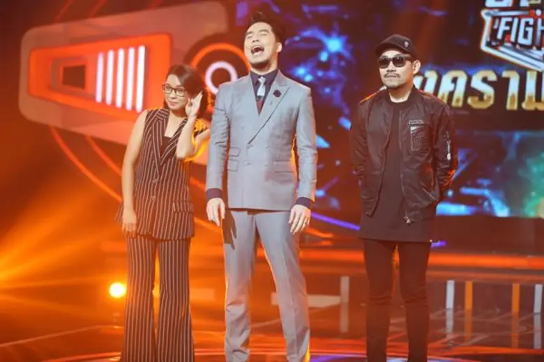 และนี่คือสงครามชี้ชะตาระหว่าง สองตำนานที่...