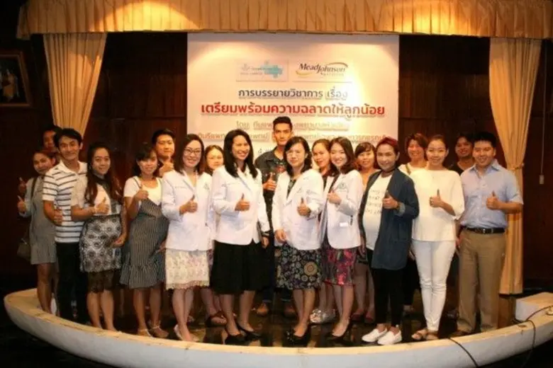 โรงพยาบาลหัวเฉียว จัดกิจกรรมบรรยายพิเศษเร...