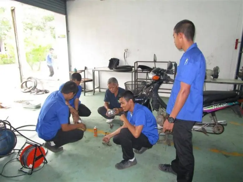 ก.แรงงาน ร่วม รร.พระดาบสยะลา ฝึกทักษะช่าง สร้างอนาคตผู้ด้อยโอกาส