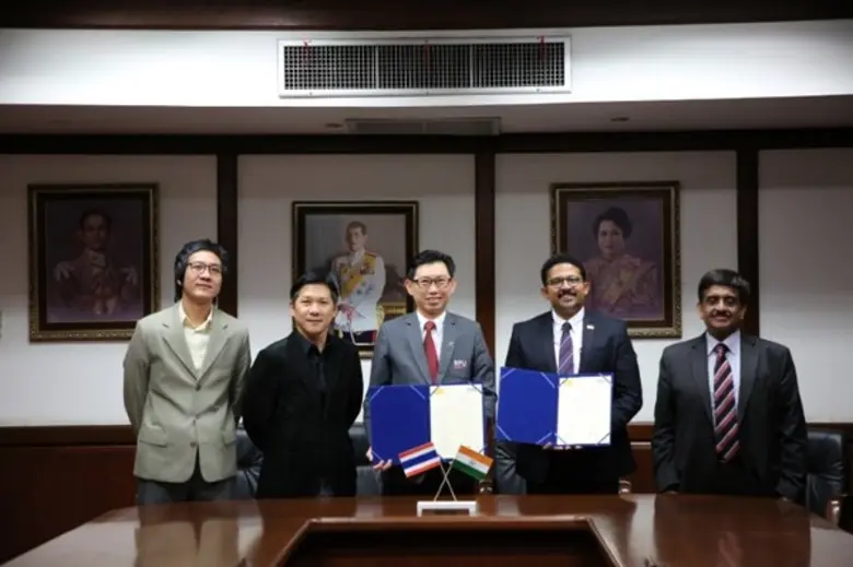 “สถาปัตย์ ม.ศรีปทุม” ก้าวไกลสู่นานาชาติ จับมือ “CAAD” พร้อมส่งหลักสูตรออกแบบภายใน SPU สร้างความเชียวชาญเฉพาะทาง ให้กับนศ. CAAD ประเทศอินเดีย