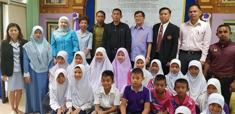 สคร. 12 สงขลา จัดพิธีลงนาม MOU กำจัดหนอนพยาธิ โรงเรียนพระราชดำริ สมเด็จพระเทพฯ จ.นราธิวาส