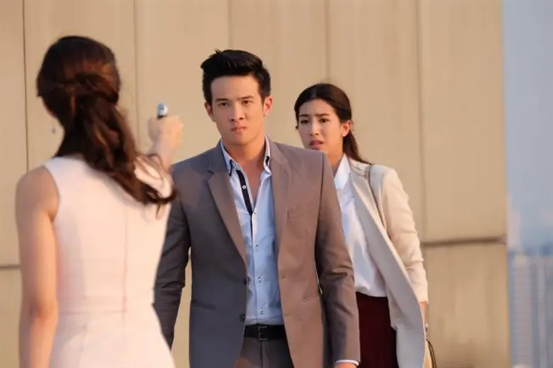 “คารีสา” ปะทะ “มิ้นท์” “เจมส์” คิดหนัก รักต้องเลือก!