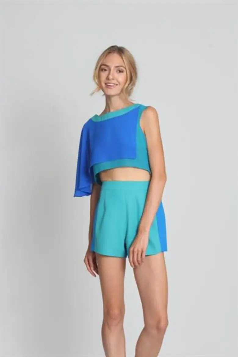 อยากได้ ต้องไขว่คว้า!! ชี้เป้าสาวๆ ให้สวยหรู เริ่ด ราคาเบาๆ “300 บาท” งาน MONLADA 1st SNOW SALE 2017 ณ สตูดิโอ ประชาชื่น