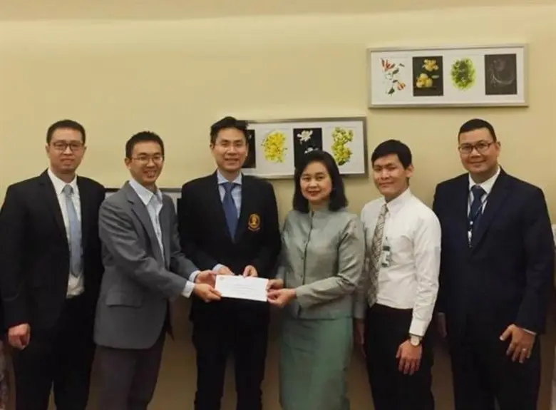 นางศันสนีย์ ชัยโรจน์ กรรมการมูลนิธิสำนักง...