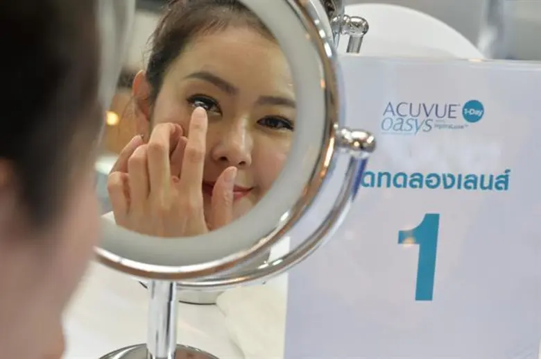 จอห์นสัน แอนด์ จอห์นสัน วิชั่น เปิดตัวคอนแทคเลนส์รายวันชนิดใหม่ อีกขั้นกับเทคโนโลยีการออกแบบเลนส์ให้เข้ากับชั้นน้ำตา พร้อมเผยโฉมแบรนด์ แอมบาสเดอร์คนล่าสุด 'มาริโอ้ เมาเร่อ’