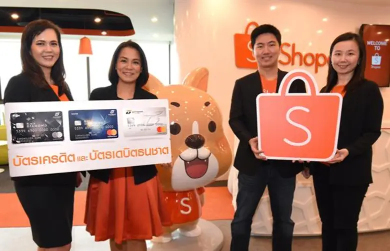 นางธีรนารถ พ่วงมหา (ที่ 2 จากซ้าย) ผู้อำน...