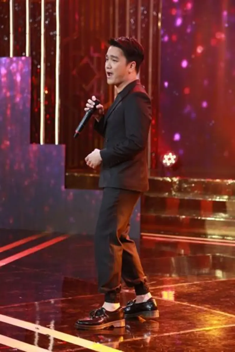 ทีวีไกด์: รายการ "จันทร์พันดาว ร้องสู้ฝัน" “เอ๊ะ-จิรากร” ทำ “ซี-ศิวัฒน์” ขนลุก หลัง ปล่อยของหนัก โชว์พลังเสียง เพลง "ปาใส่หน้า" บนเวที “จันทร์พันดาว ร้องสู้ฝัน ซีซั่น 2”