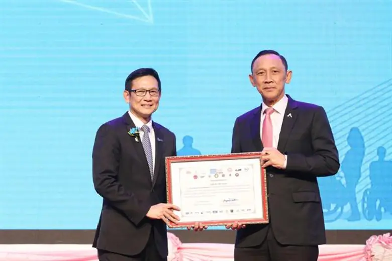 เมื่อเร็วๆนี้ พลเอก อนันตพร กาญจนรัตน์ รั...