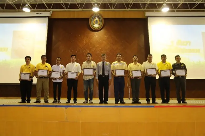 โรงเรียนสาธิต มรธ.สป.จัดกิจกรรมวันพ่อแห่งชาติ