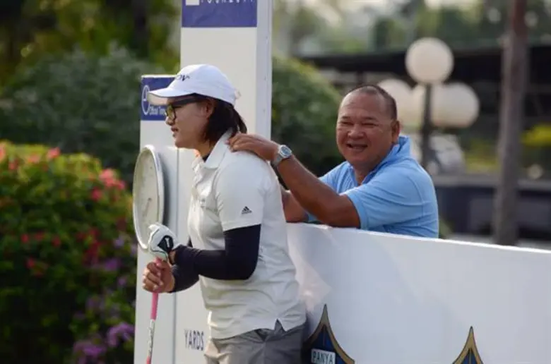 โปรสาวไทยในแอลพีจีเอส่งข้อความจากใจบอกรักพ่อ