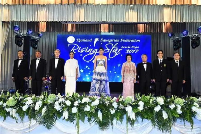 พระเจ้าหลานเธอ พระองค์เจ้าสิริวัณณวรีนารีรัตน์ เสด็จมอบรางวัลผู้ชนะการแข่งขัน Princess's Cup 2017