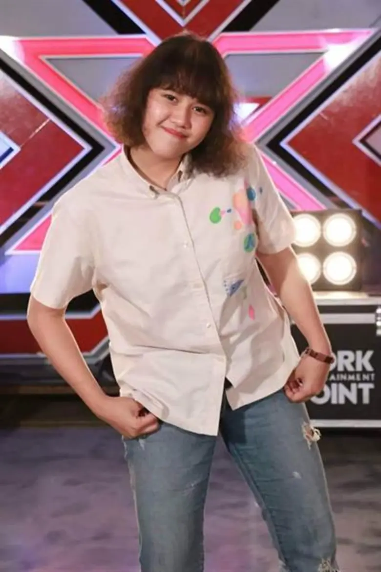 ศิษย์เก่าศิลปากรจัดมินิคอนเสิร์ต “คนละก้าว” หน้าลาน BACC ร่วมหารายได้สมทบทุนโครงการ “ก้าวคนละก้าว” เพื่อ 11 โรงพยาบาล ทั่วประเทศ