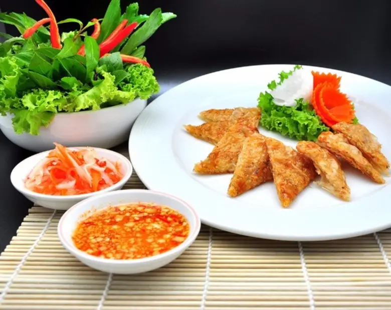 ห้องอาหารเวียดนาม ไซ่ง่อน ชั้น 2 โรงแรมเอ...