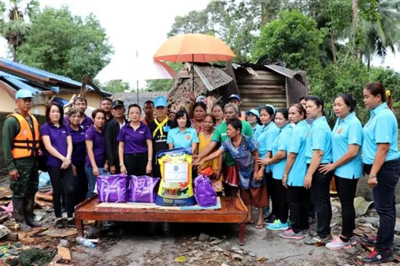 ธนาคารไทยพาณิชย์ห่วงใยพี่น้องประชาชนทางภา...