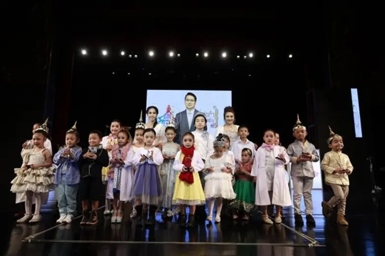 องอาจ คล้ามไพบูลย์ อดีตรัฐมนตรีประจำสำนัก...